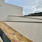 Apartamentos 300M Praia Das Toninhas - Com Vista Para O Mar
