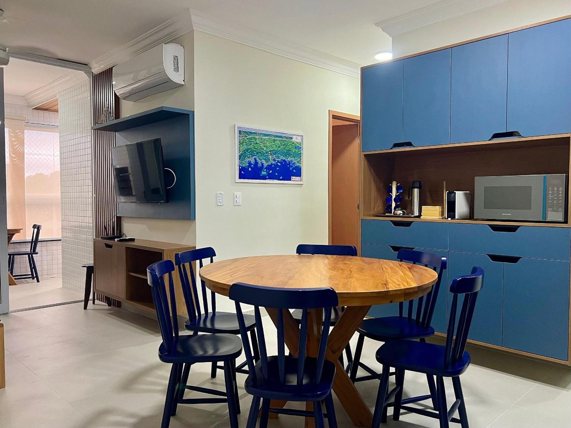 Apartamento 300m Toninhas - Com Vista O Mar